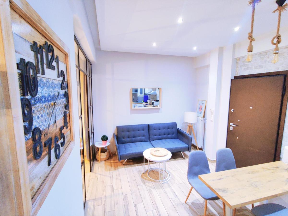 Wsd Luxury Stylish 2Bedroom Apartment With Blacony 1' To Metro Athena Bagian luar foto