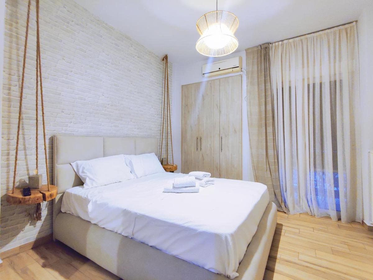 Wsd Luxury Stylish 2Bedroom Apartment With Blacony 1' To Metro Athena Bagian luar foto