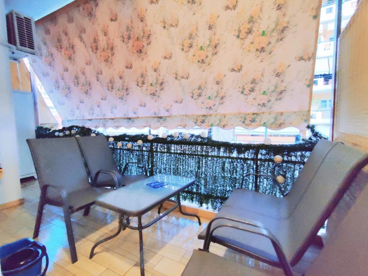 Wsd Luxury Stylish 2Bedroom Apartment With Blacony 1' To Metro Athena Bagian luar foto