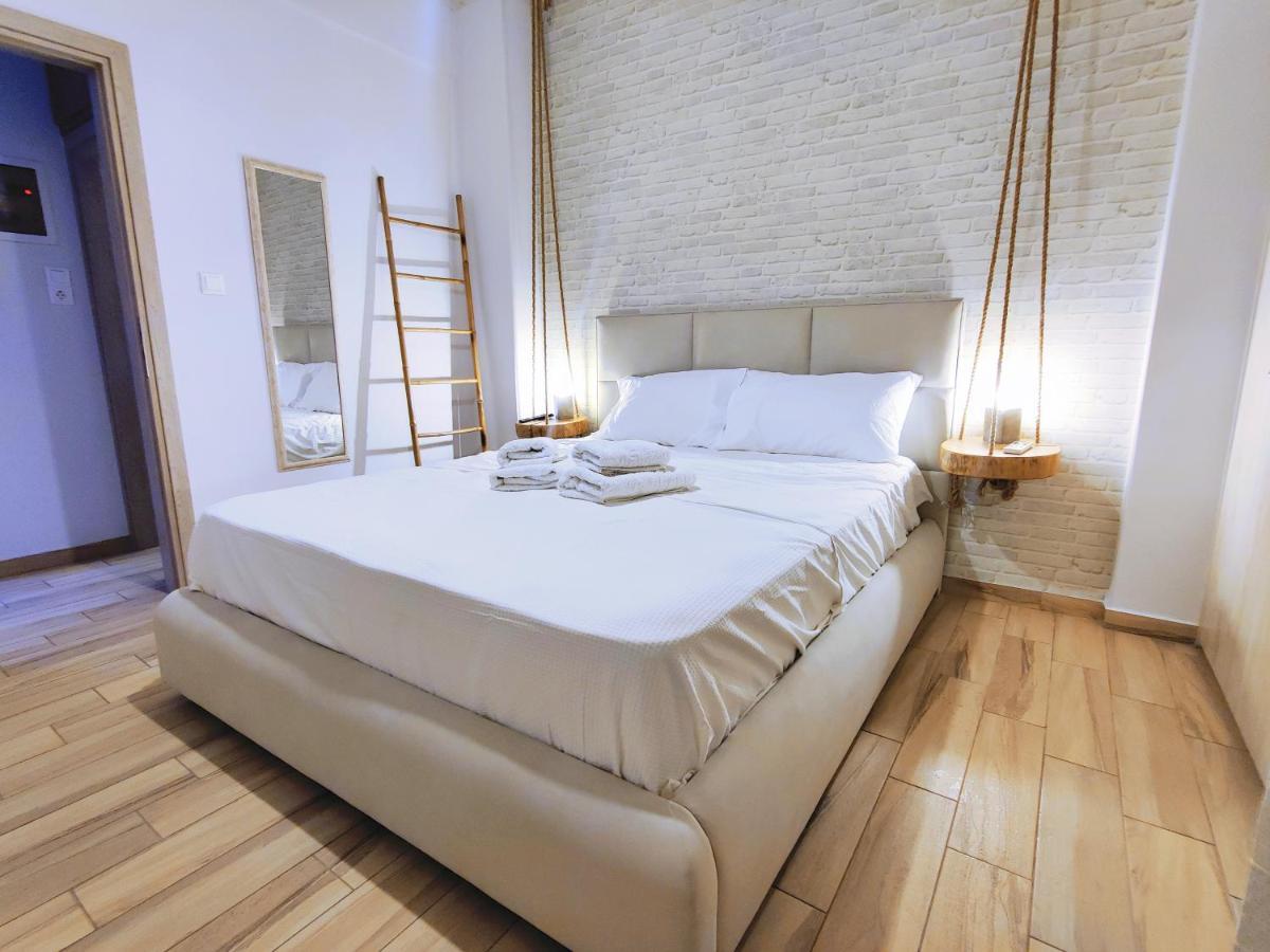 Wsd Luxury Stylish 2Bedroom Apartment With Blacony 1' To Metro Athena Bagian luar foto
